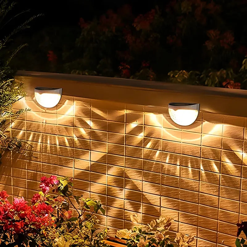 Solara Solar Wall-Mounted Garden Lamp – Energy-Efficient Outdoor Lighting for Vertical Spaces
