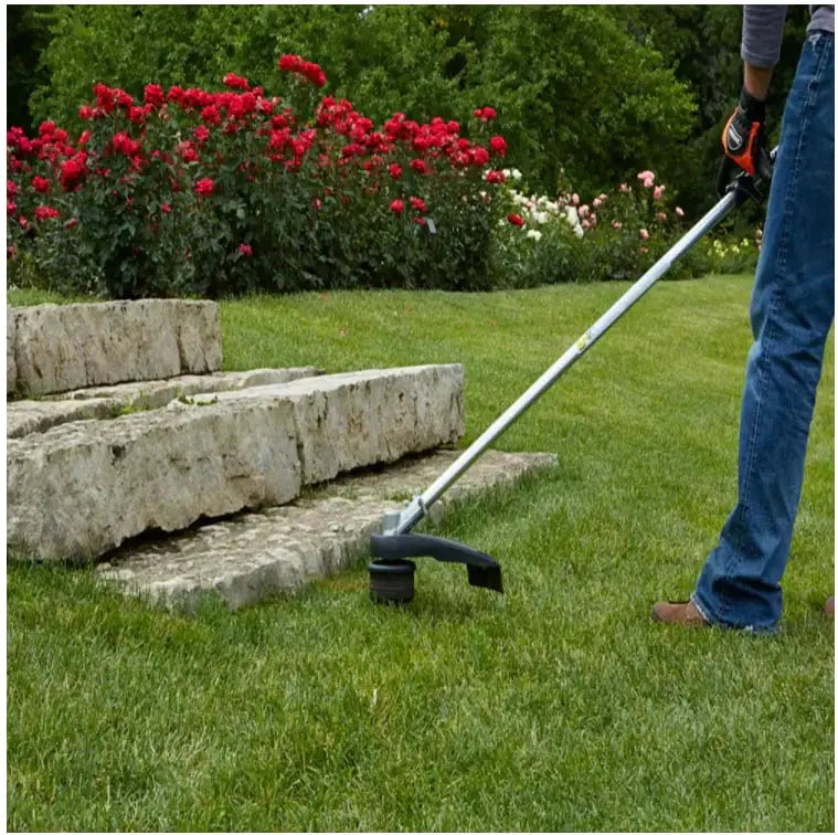 ECHO SRM-225 String Trimmer – 21.2cc Gas-Powered, Straight-Shaft, 2-Stroke Engine