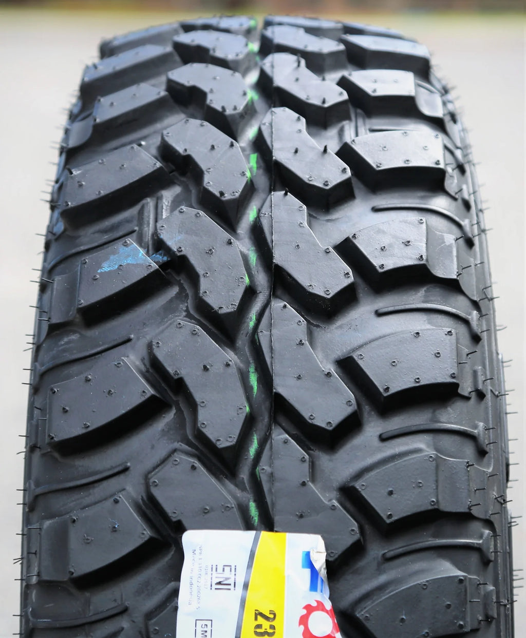 Set of 4 Forceum M/T 08 235/75R15 104/101Q C 6 Ply Mud Light Truck Tires