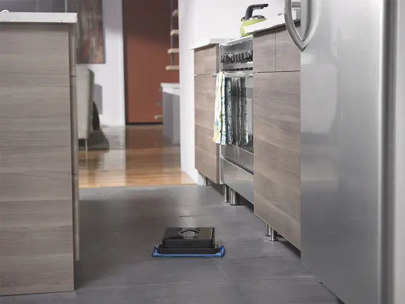 Smart Robot Mop – Sleek Black Autonomous Floor Cleaning System