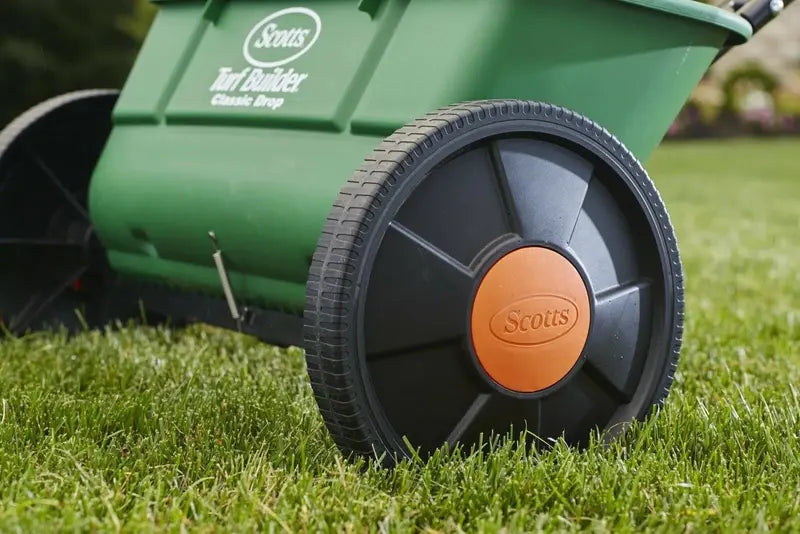 Scotts Turf Builder Drop Spreader – Precision Broadcast Tool for Lawns & Gardens