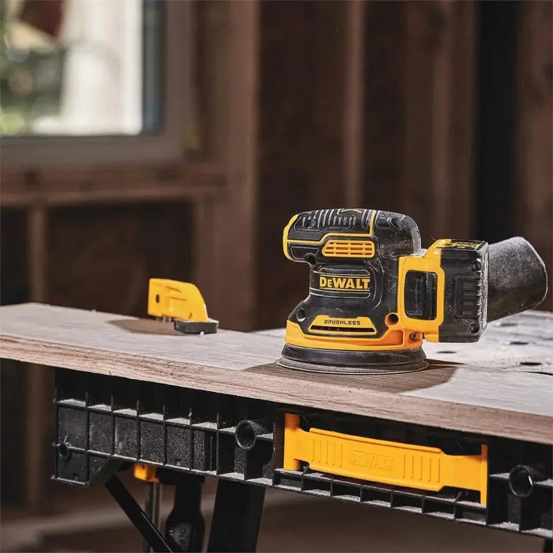 DeWALT DCW210P1 20V MAX XR 5″ Random Orbit Sander – Complete Kit (2026)