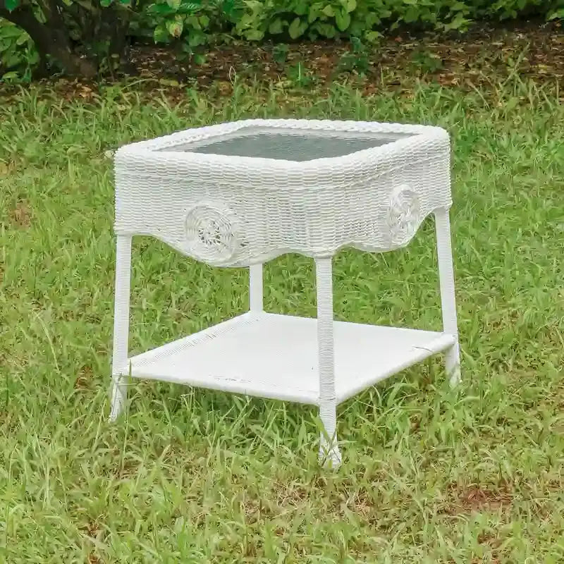 Riviera Resin Wicker Side Table – 18-Inch Lightweight Indoor/Outdoor Accent Piece